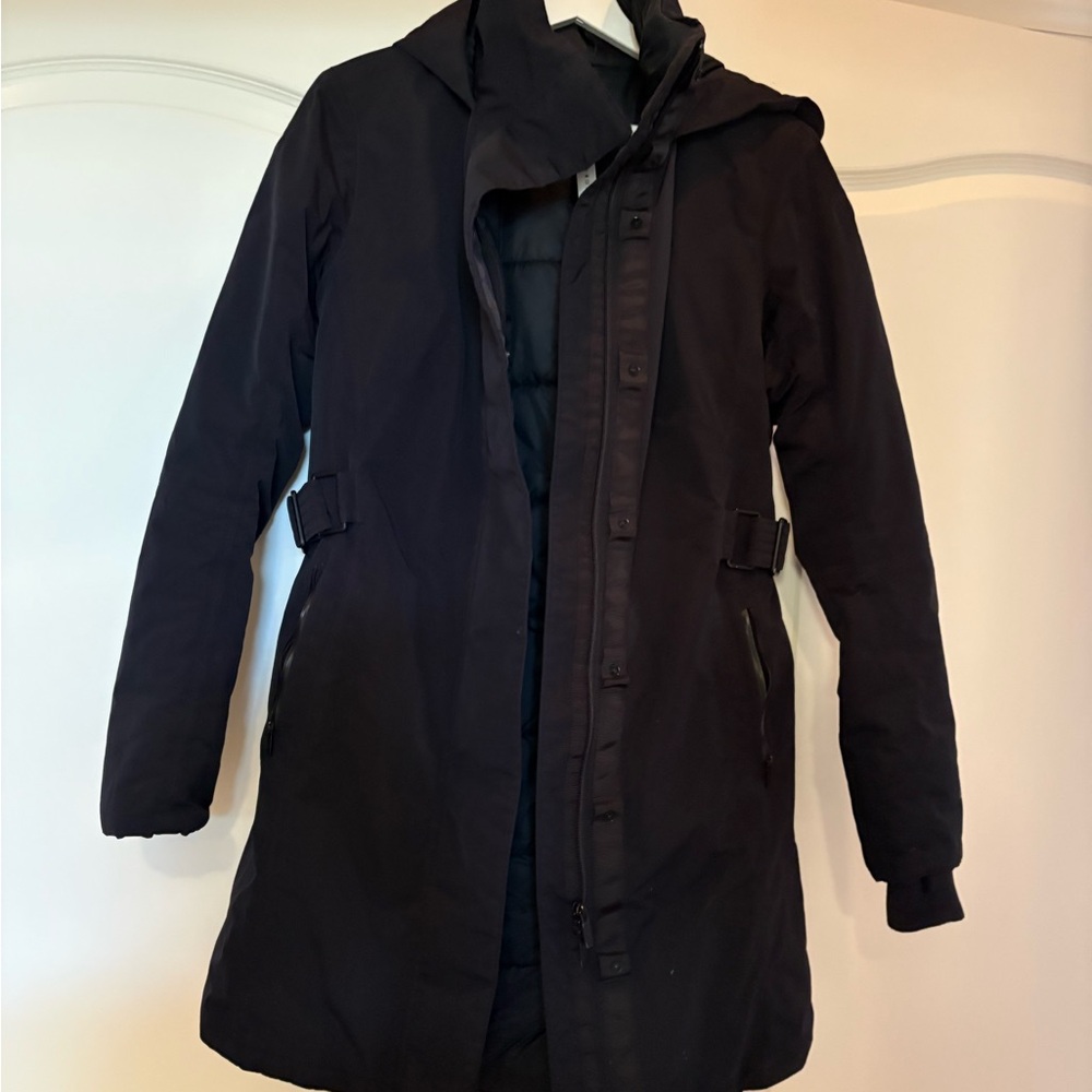 Lululemon Hooded black parka